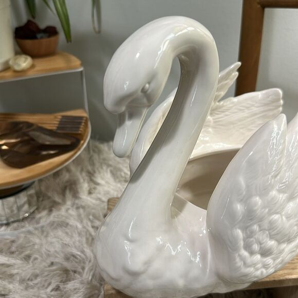 Vintage Goebel West Germany 57 303 20 Porcelain Swan Figurine Decor Planter - Picture 5 of 17